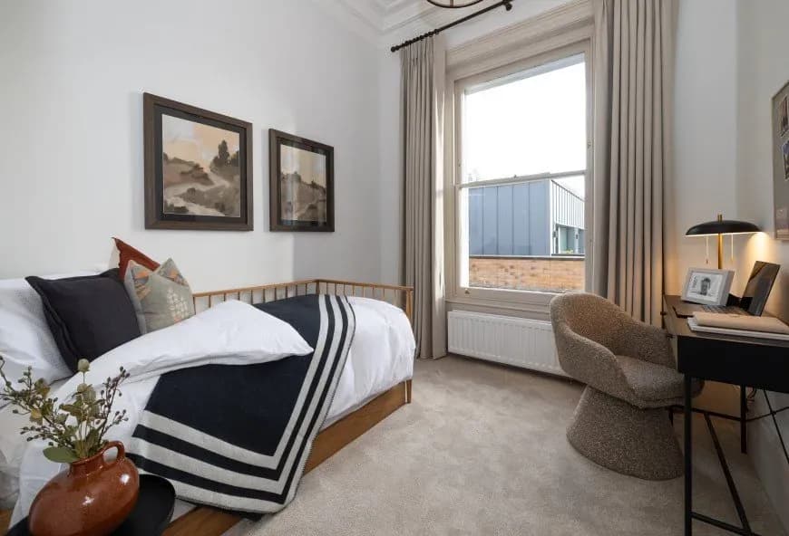 Bedroom at Mount Battenhall