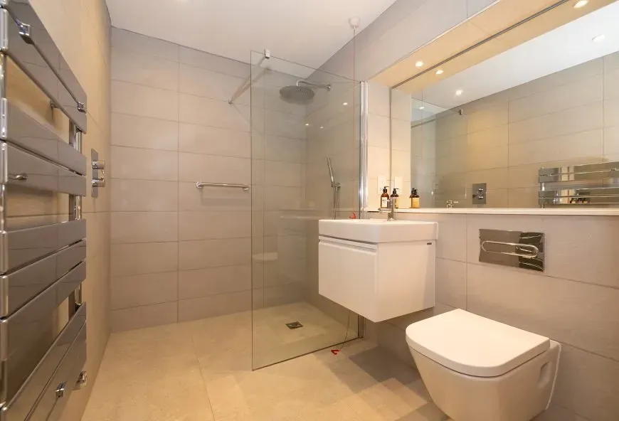 Astley Villa Apartment 29 Bathroom