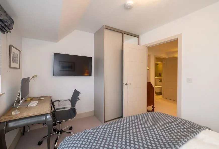 Astley Villa Apartment 29 Bedroom