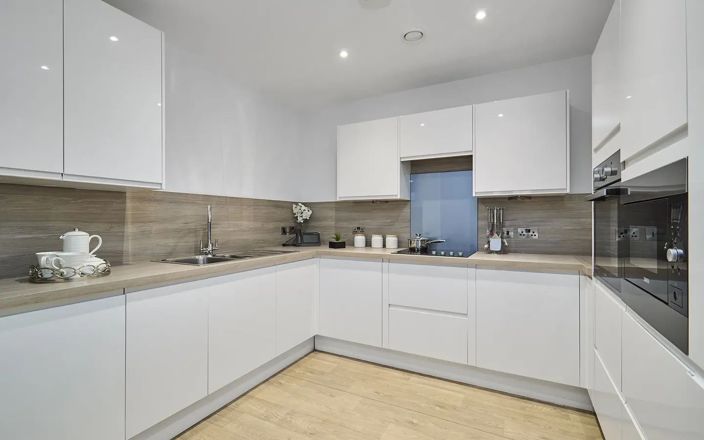 Richmond Apartment 49 Kitchen