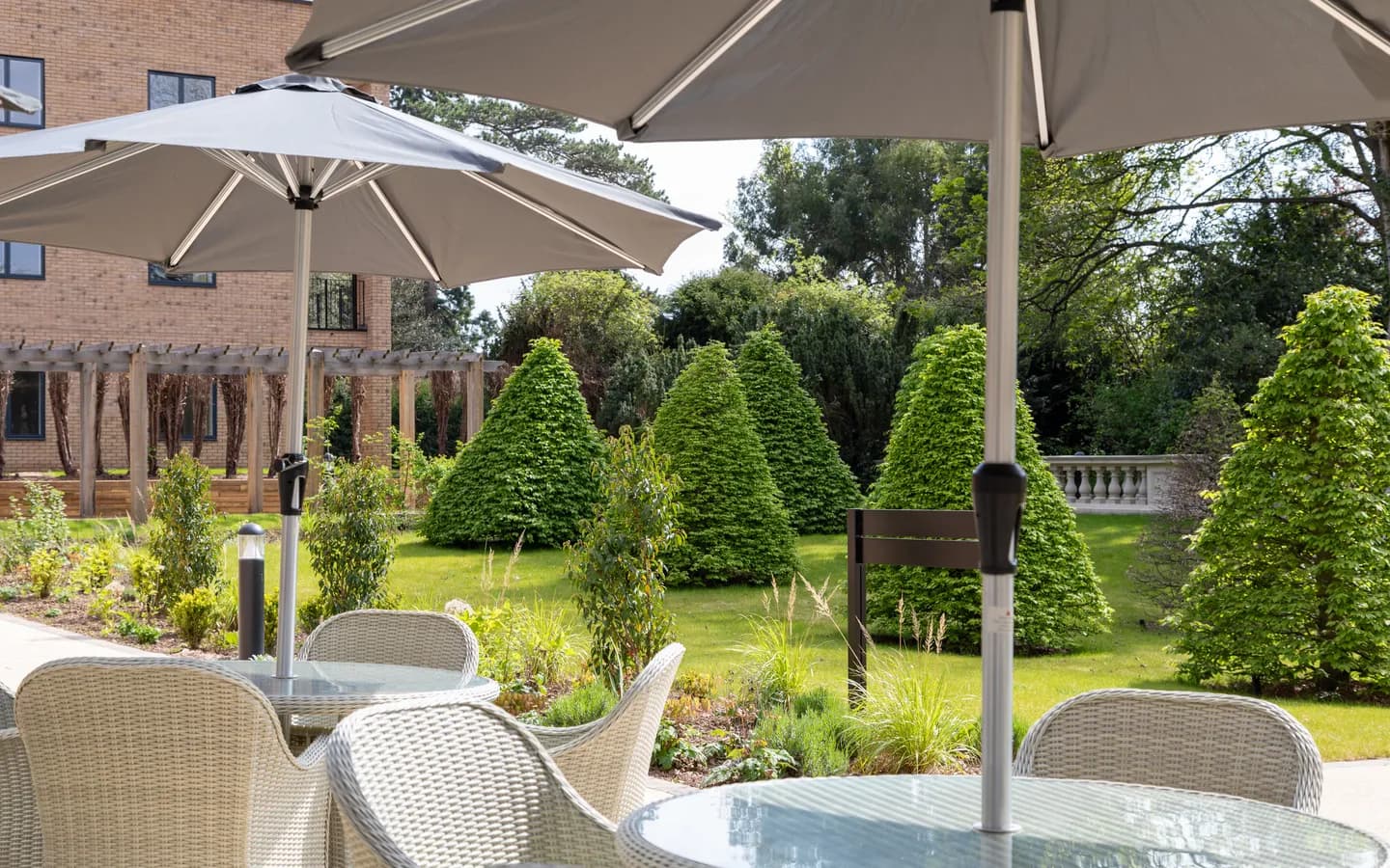 Outdoor seating area at Mount Battenhall