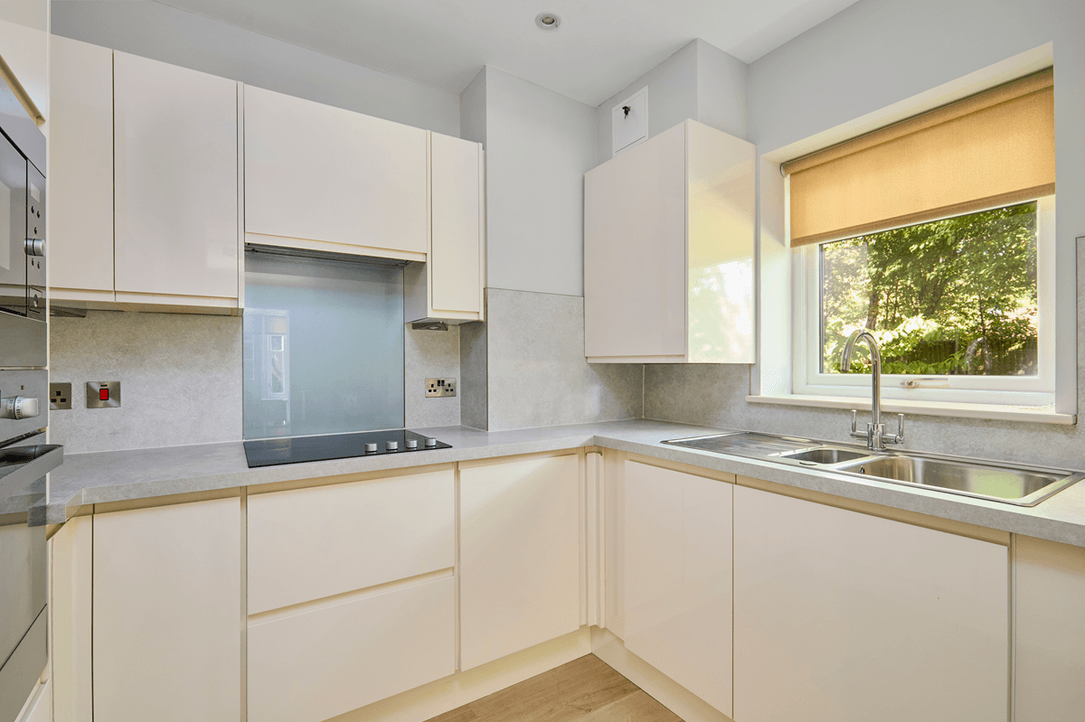 The Red House Apartment 8 Kitchen