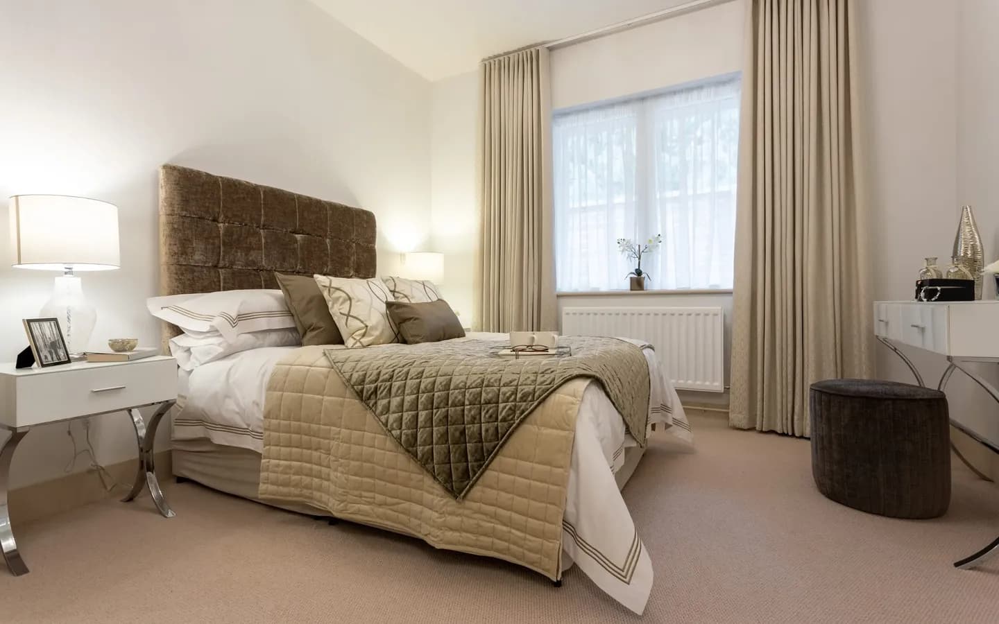 Bedroom at Mount Battenhall