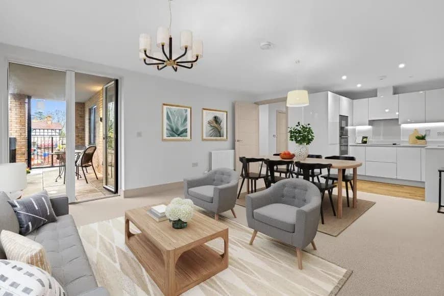 Living dining room at Mount Battenhall