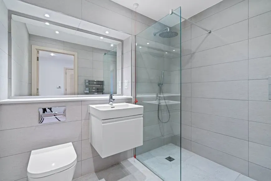 Apartment 14 bathroom