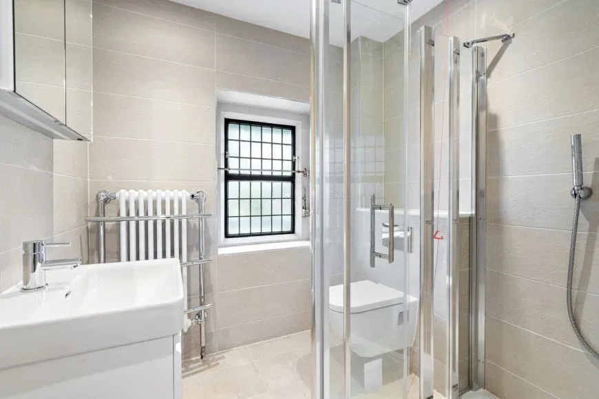 The Stables Apartment 4 Bathroom