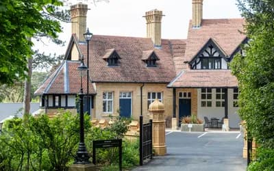 Mount Battenhall buildings