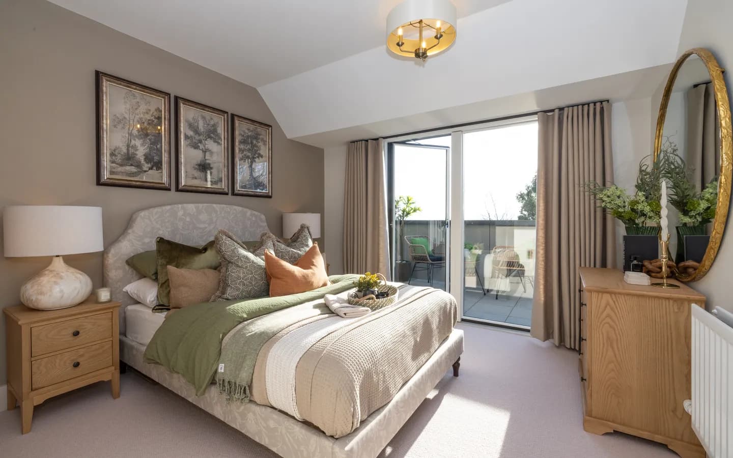 Mount Battenhall Properties - Bedroom