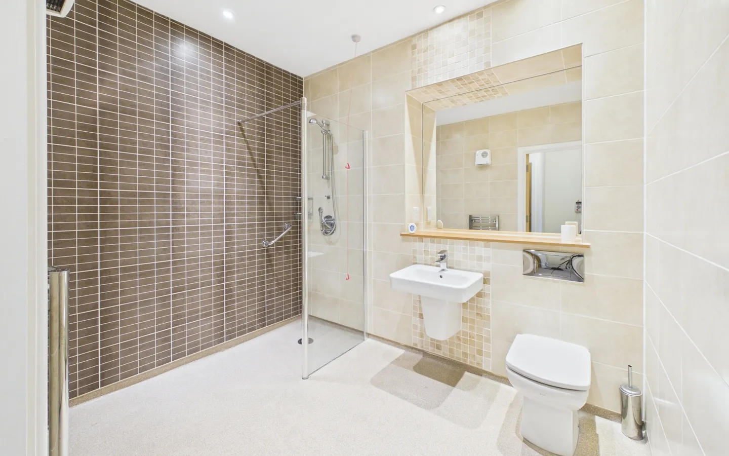 Shower room in Apartment 49, Boughton Hall