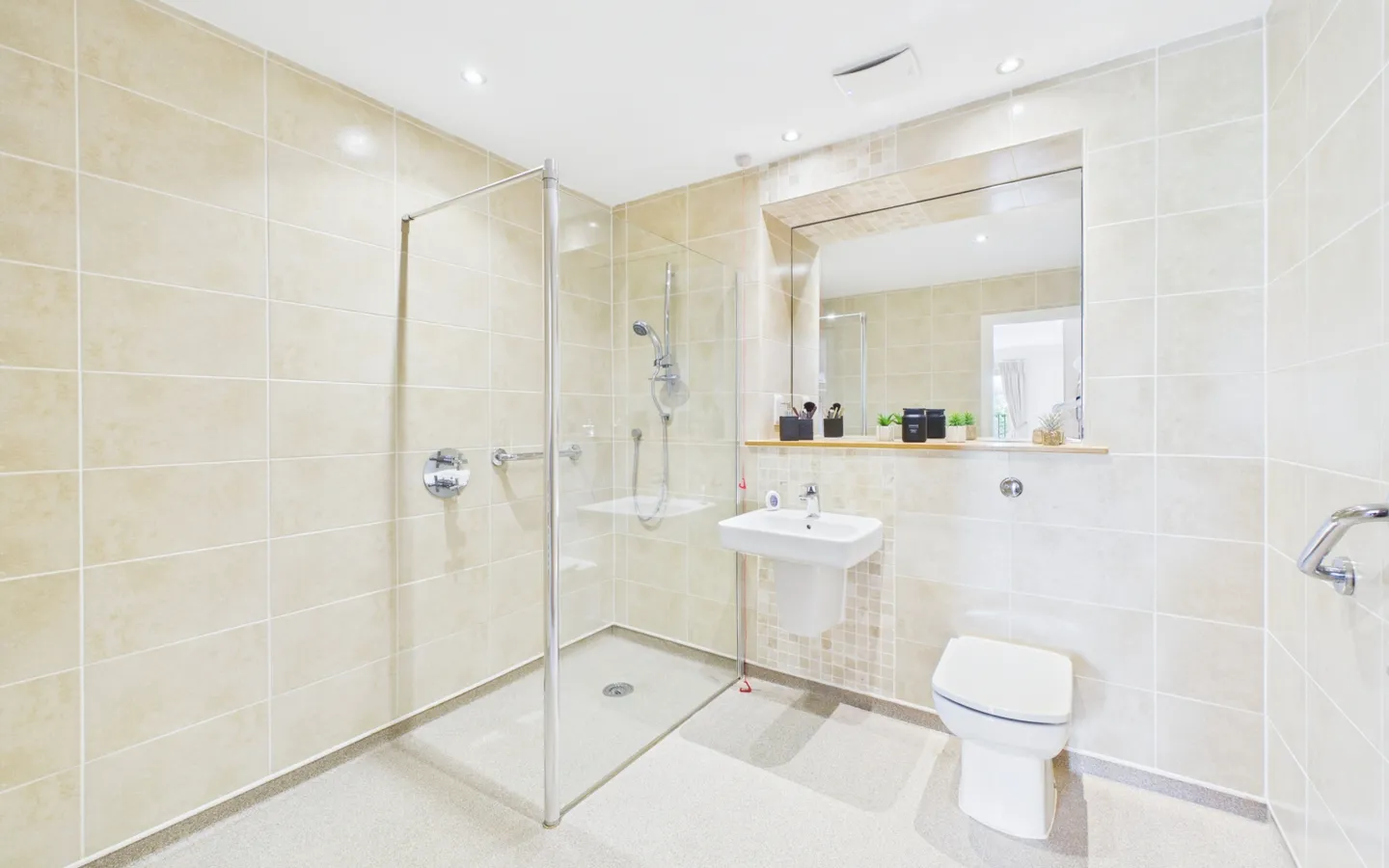 Ensuite shower in Apartment 65, Boughton Hall