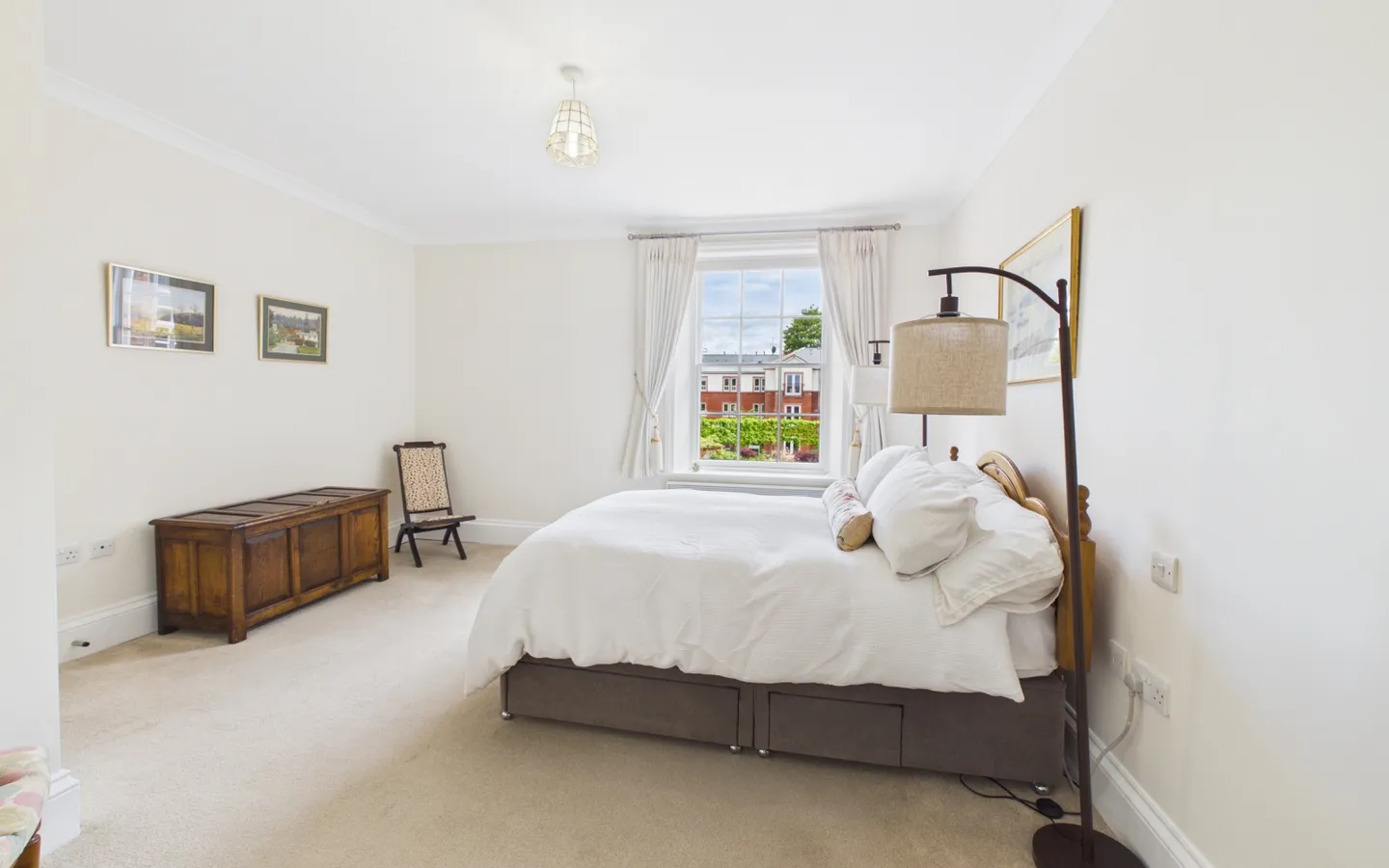 Apartment 6 - Boughton Hall - Bedroom