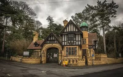 Spectacular Retirement Village Mount Battenhall