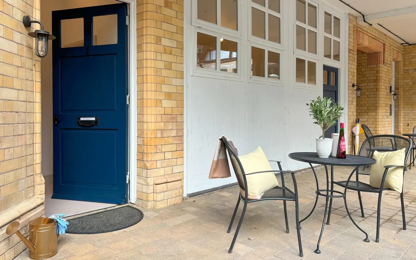 The Stables Apartment 1 Terrace