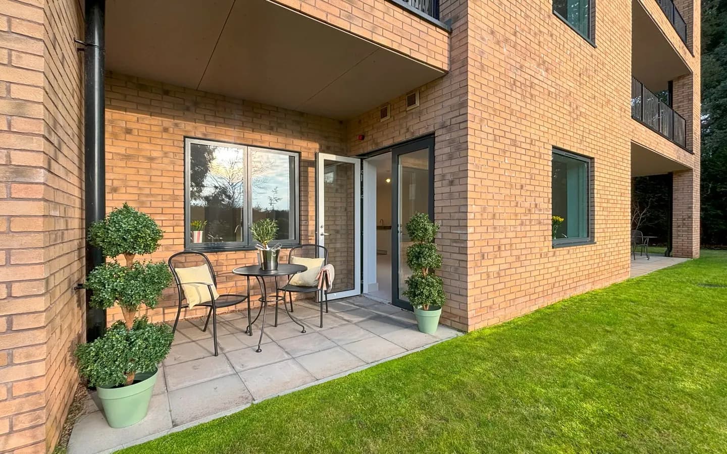 The Astley Apartment 5 Terrace