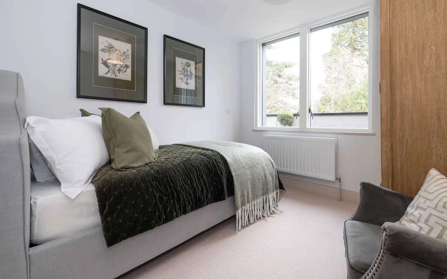 Mount Battenhall Astley apartment 20 bedroom