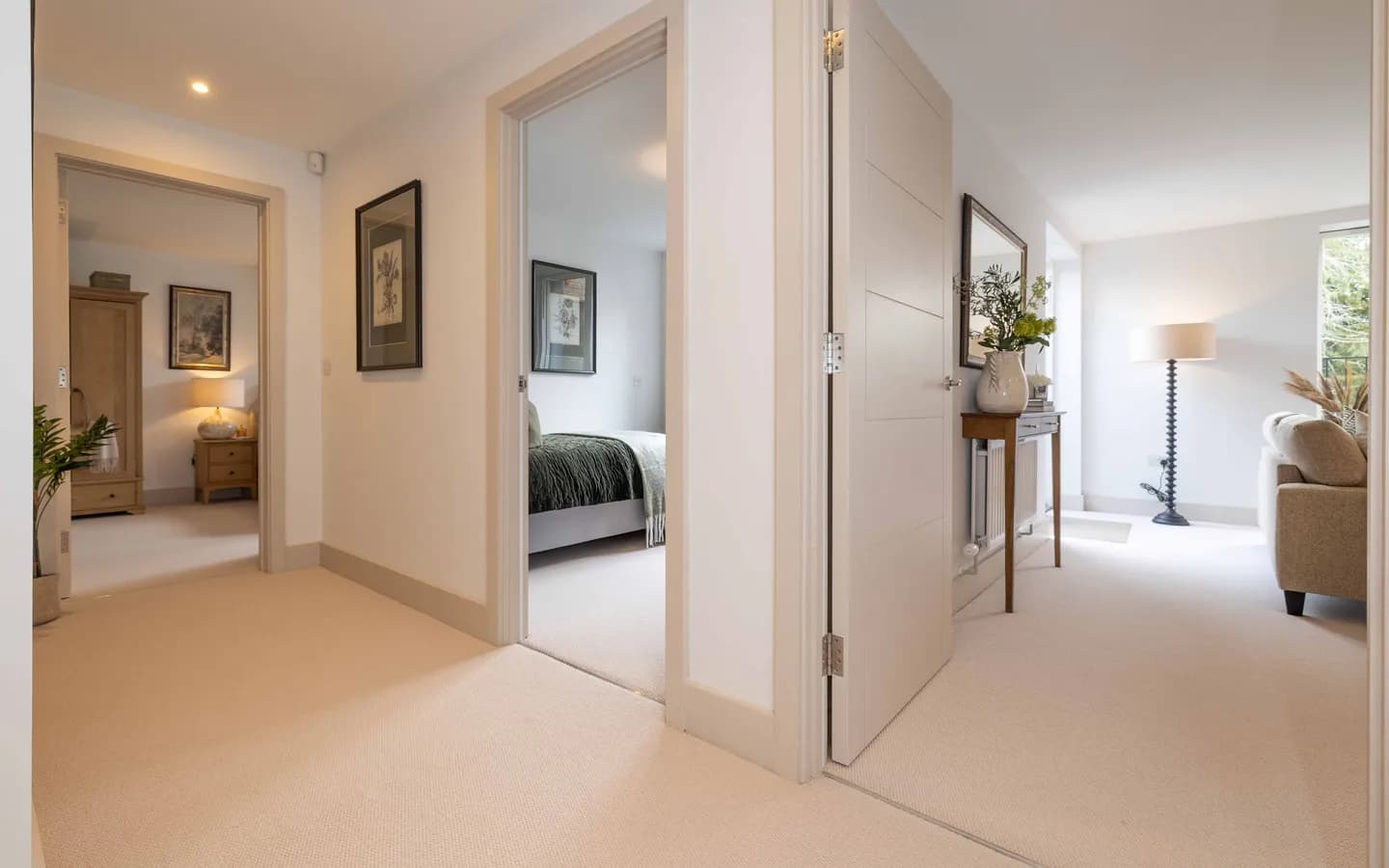 Mount Battenhall Astley apartment 20 hall