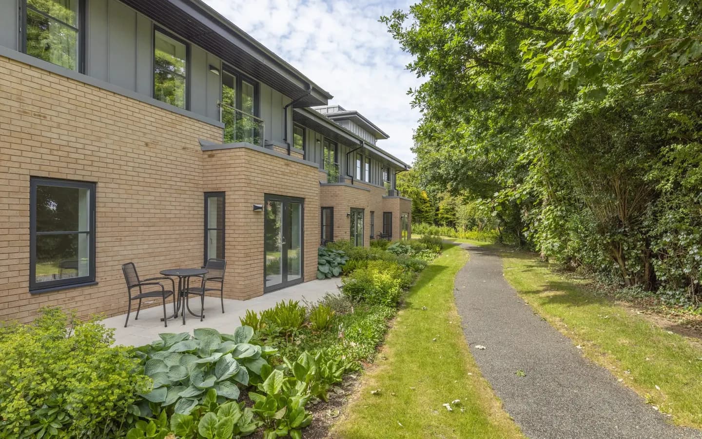 The Red House - Apartment 22